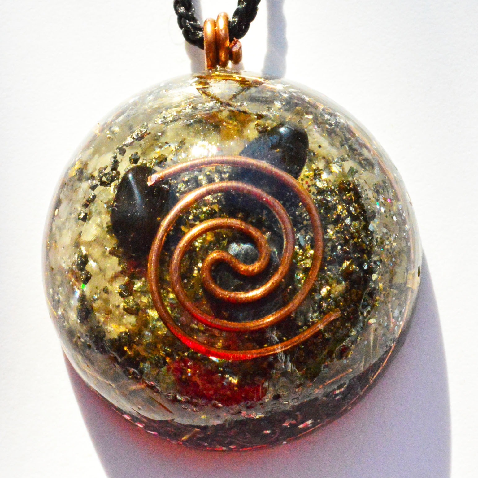 DIJE-ORGON-HEMATITE-1